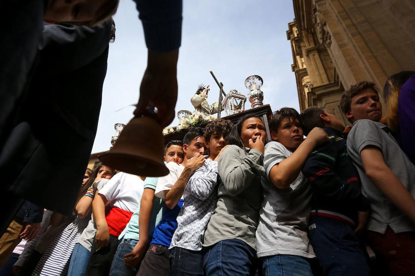 Los Facundillos procesionaron por Granada