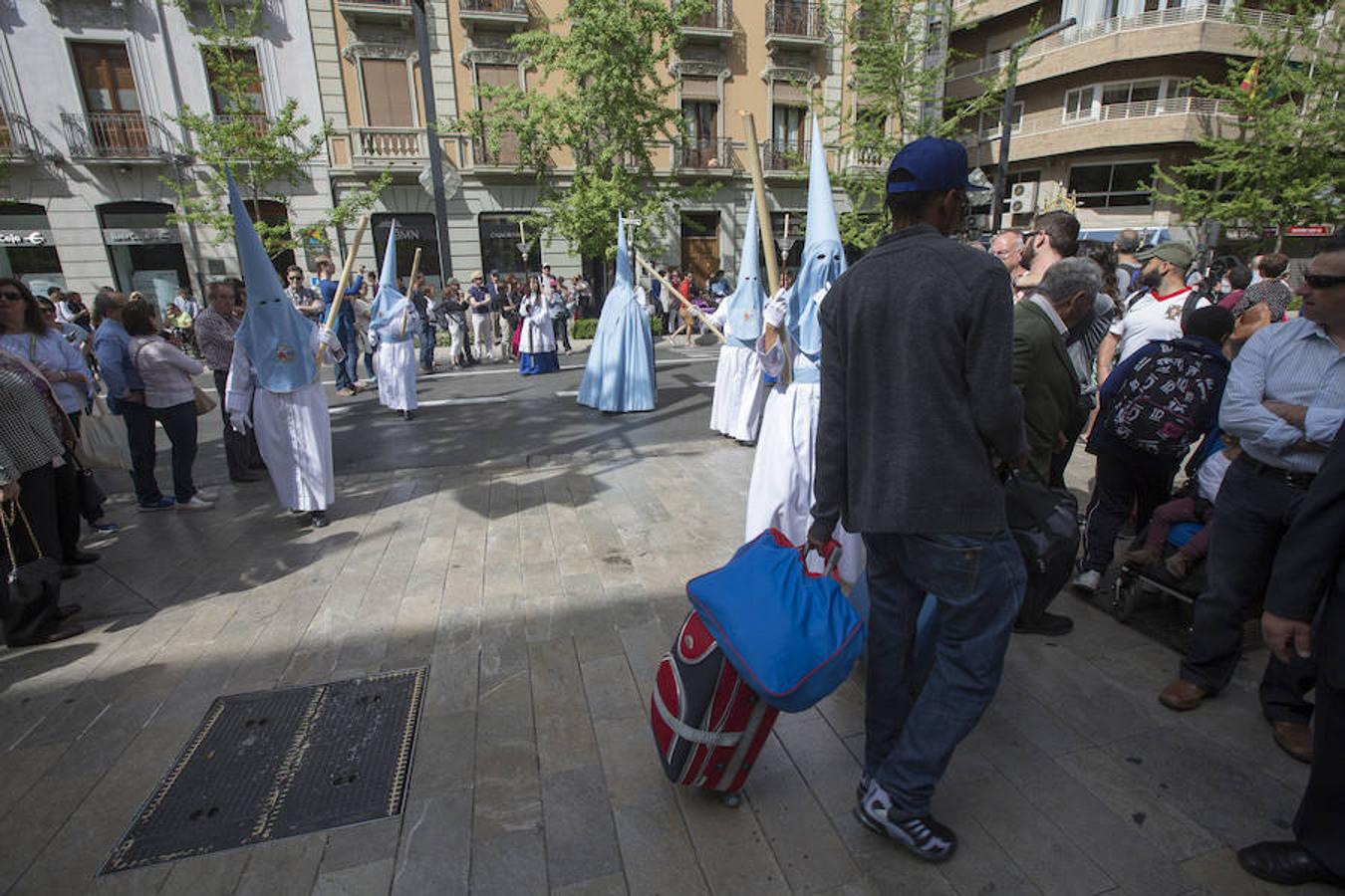 El Resucitado de Regina Mundi recorrió Granada