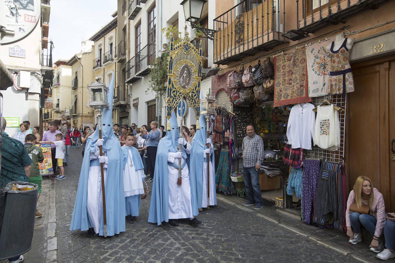 El Resucitado de Regina Mundi recorrió Granada