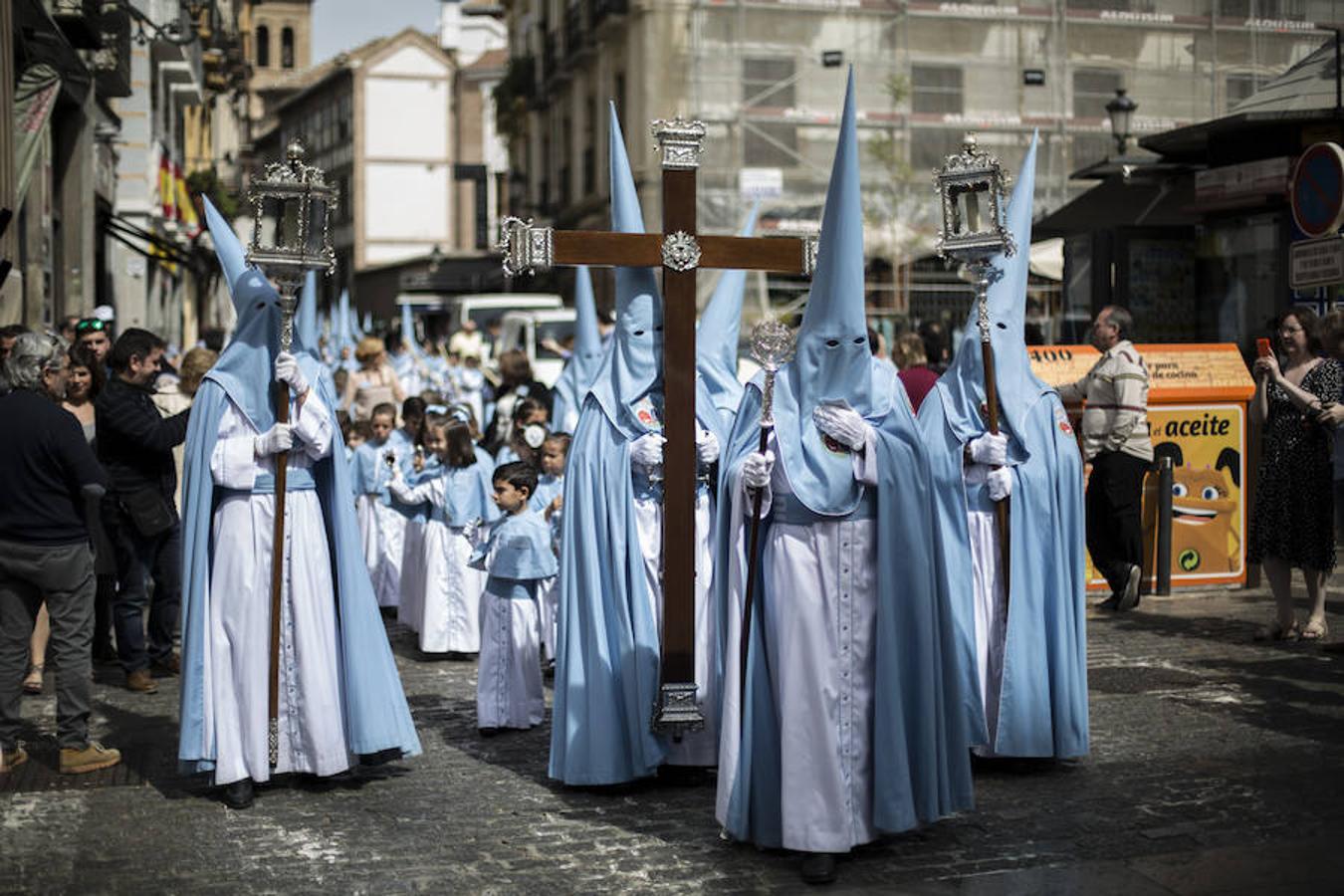 El Resucitado de Regina Mundi recorrió Granada