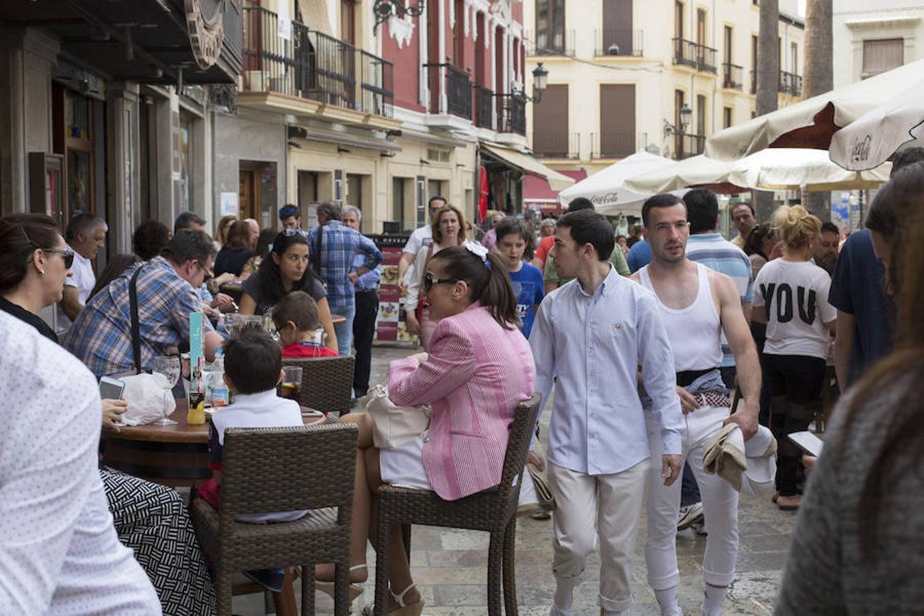 Granada despide una Semana Santa  histórica con el cartel de lleno técnico