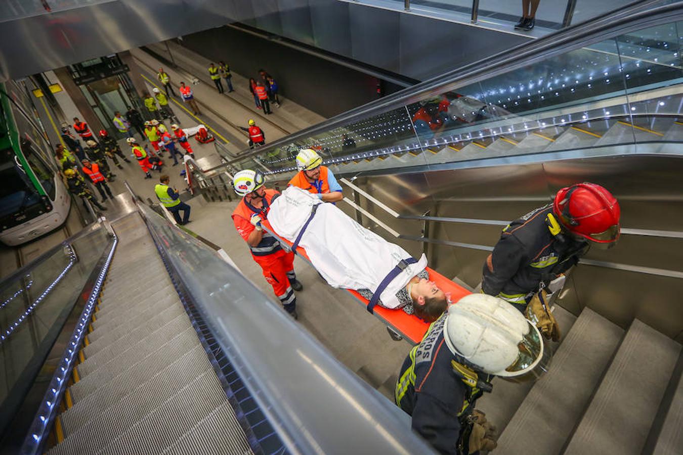 Simulacro de incendio en el metro de Granada