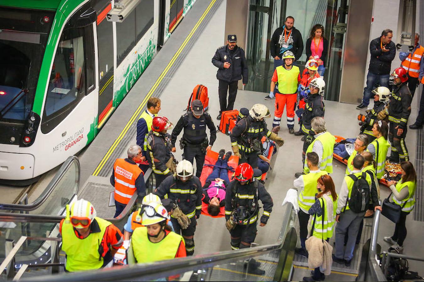 Simulacro de incendio en el metro de Granada