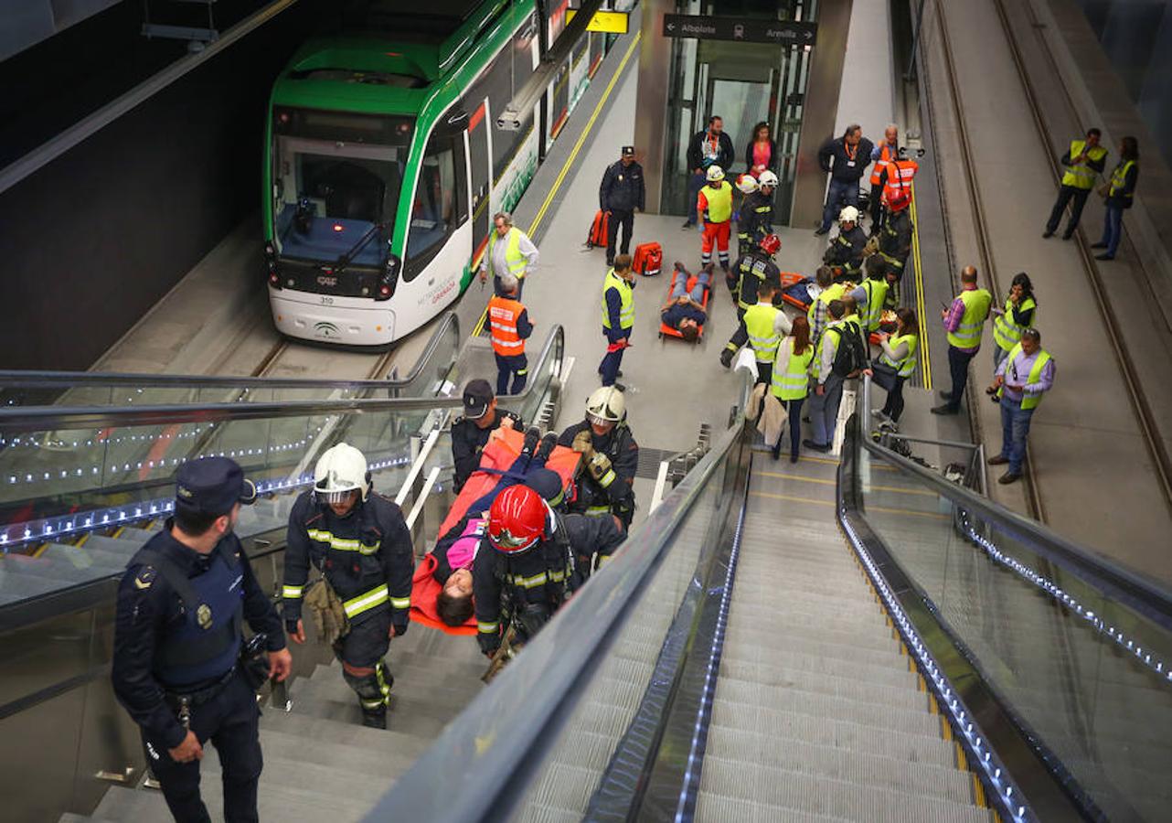 Simulacro de incendio en el metro de Granada