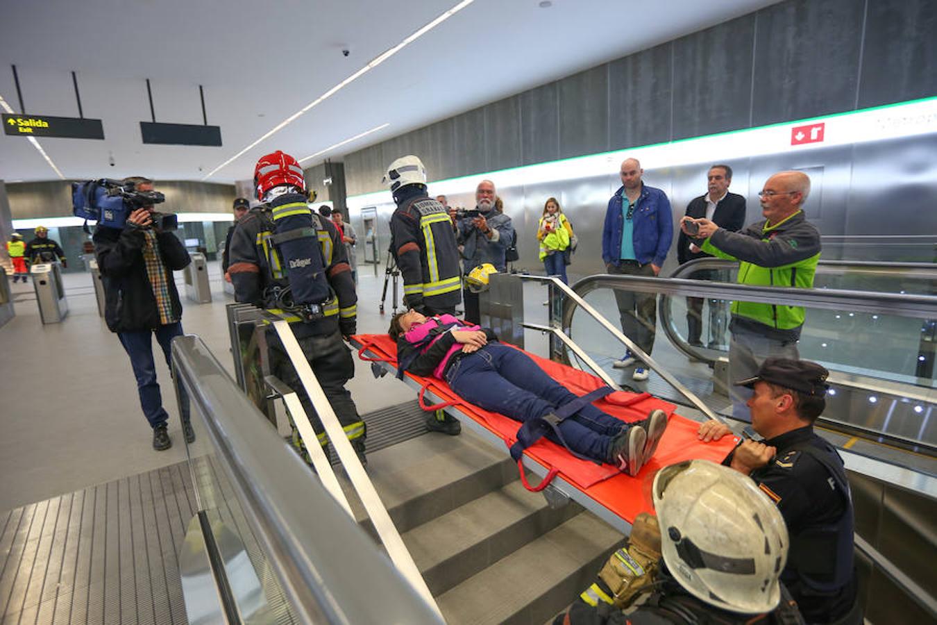 Simulacro de incendio en el metro de Granada