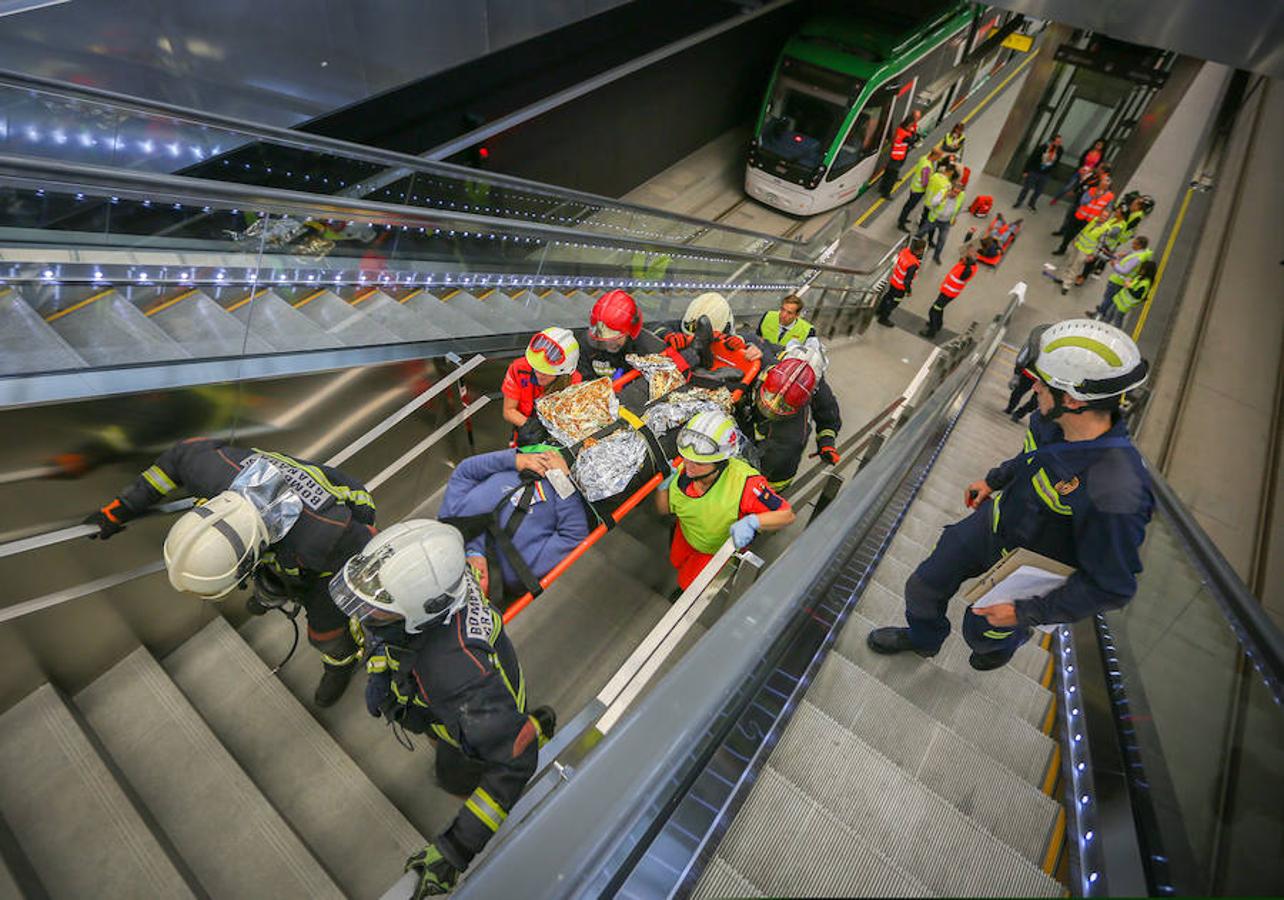 Simulacro de incendio en el metro de Granada