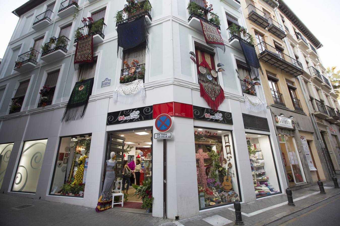 Primer premio de escaparates para los Tejidos Buenos Aires