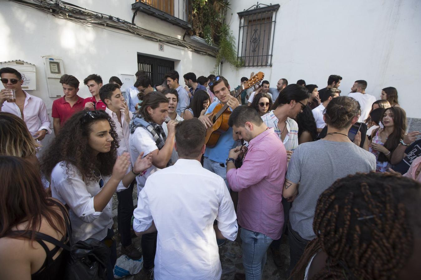 El ambiente en las Cruces de Granada