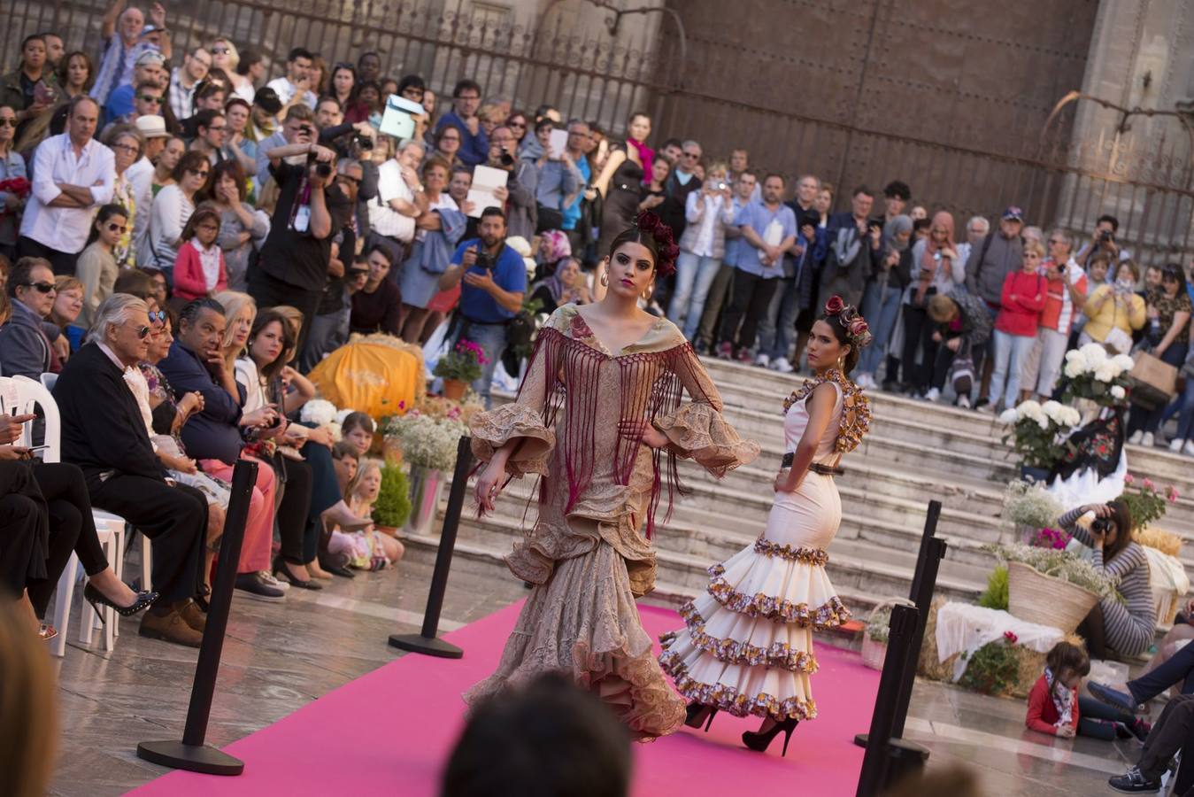 Pasarela de moda flamenca en las Pasiegas