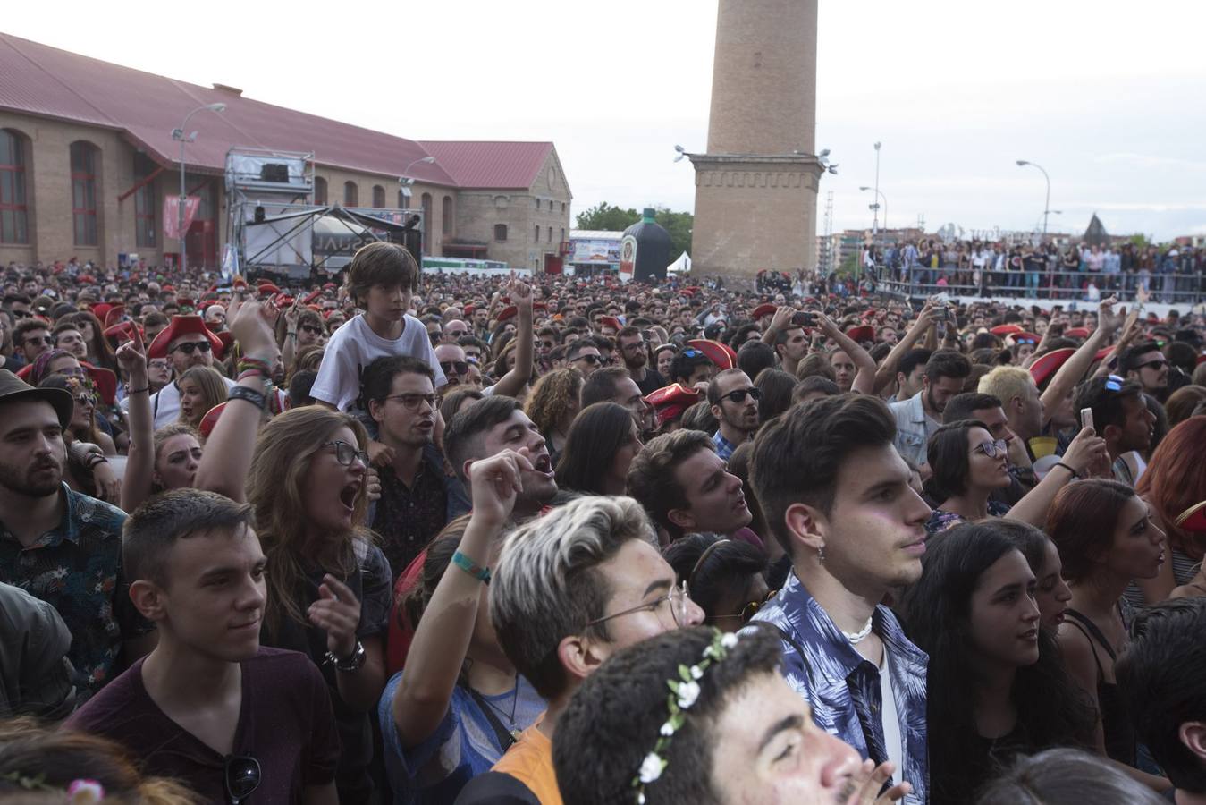 En Órbita, bajo el sol