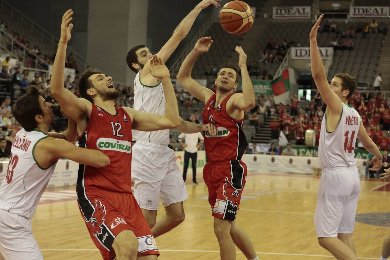 El Covirán cede en el Palacio