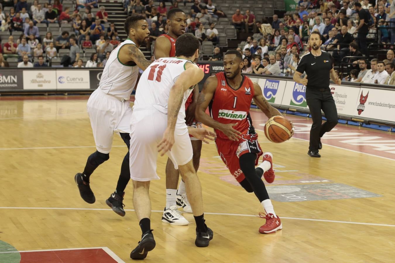 El Covirán cede en el Palacio