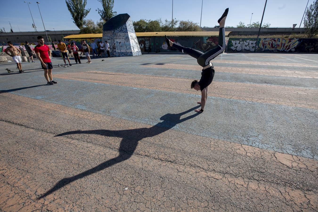 Street Workout, la otra vida del botellódromo