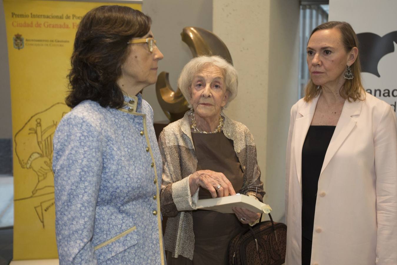 Ida Vitale recalca el poder hipnótico de Federico al recoger el Premio García Lorca