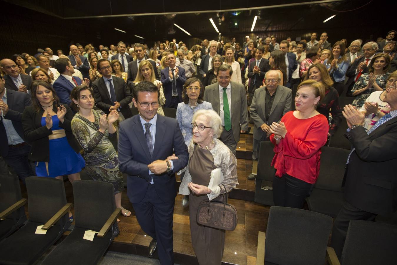 Ida Vitale recalca el poder hipnótico de Federico al recoger el Premio García Lorca