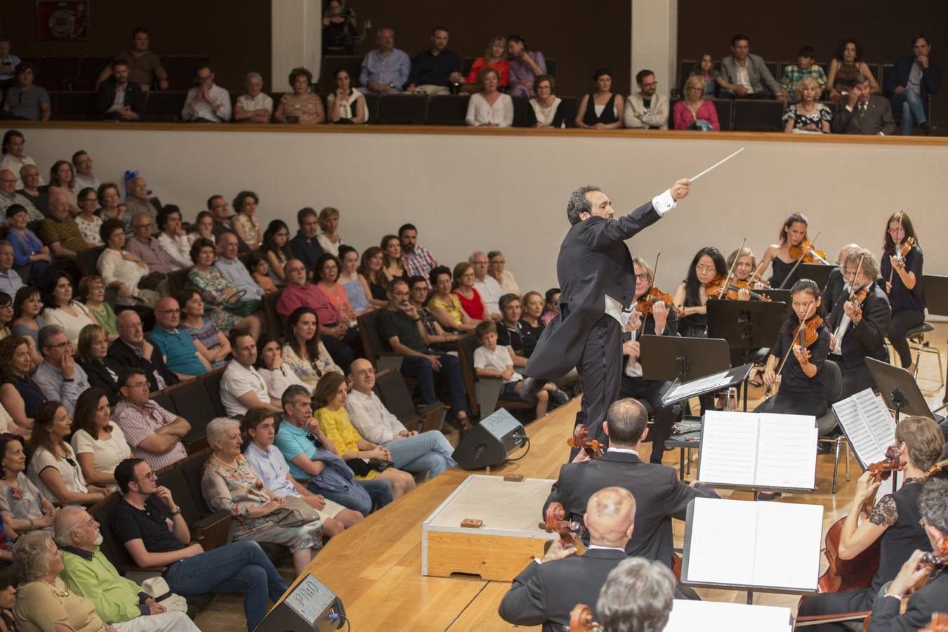 Zapata y la OCG: la buena música es divertida
