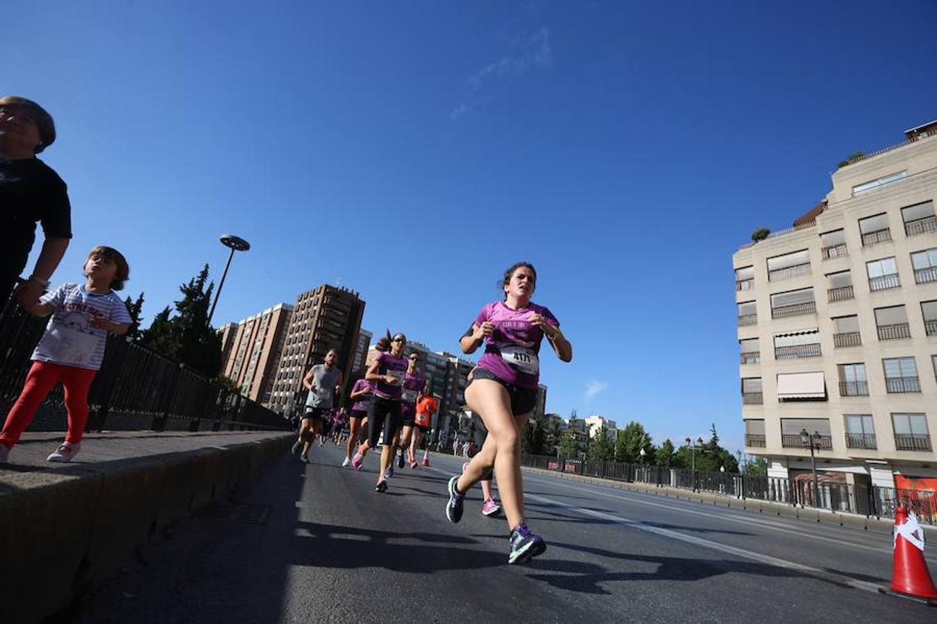 Esfuerzo y lucha en la Carrera de la Mujer