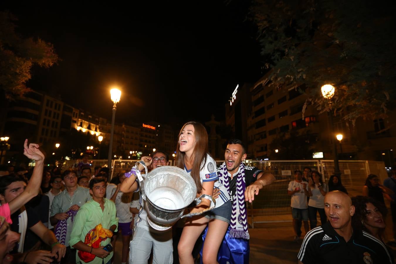 Granada celebra la victoria del Real Madrid