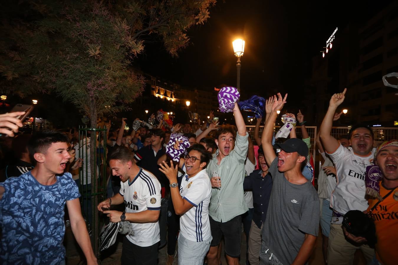 Granada celebra la victoria del Real Madrid