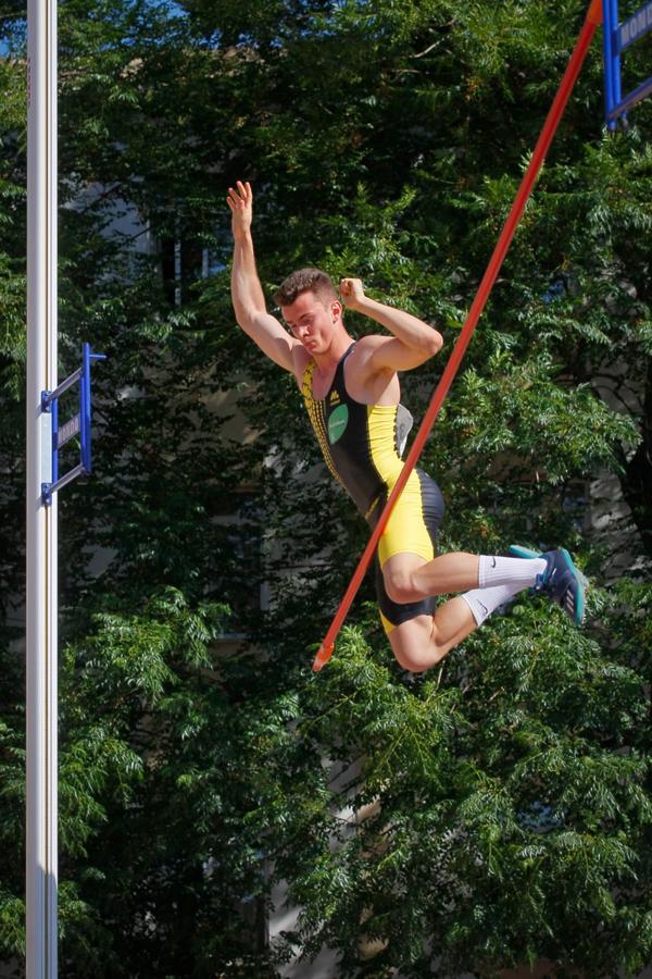 Granada luce en su fiesta del tartán