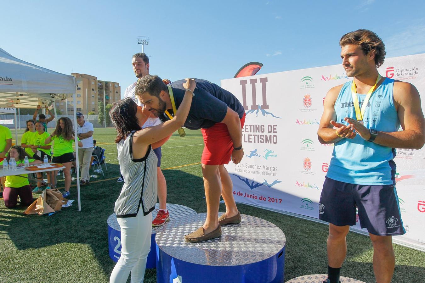 Granada luce en su fiesta del tartán