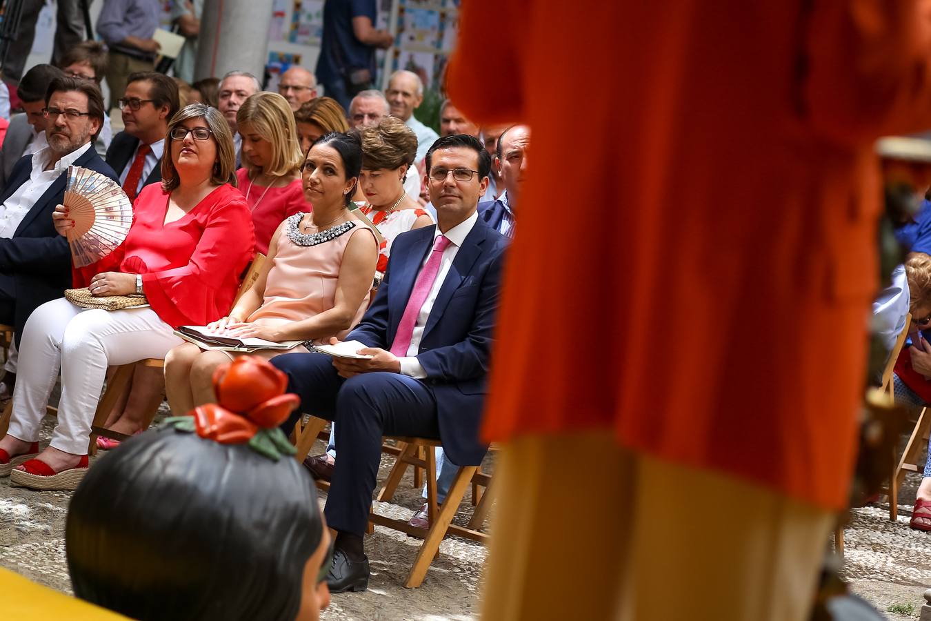 &quot;¡Granadinos! Fe y jolgorio, y a disfrutar la fiesta&quot;