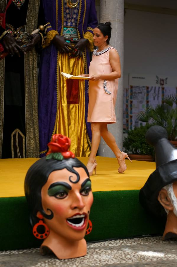 &quot;¡Granadinos! Fe y jolgorio, y a disfrutar la fiesta&quot;