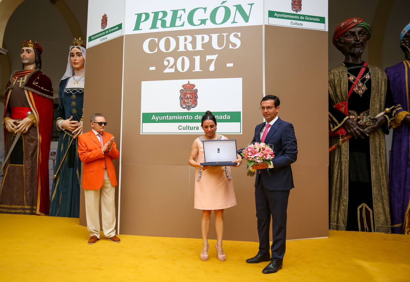 &quot;¡Granadinos! Fe y jolgorio, y a disfrutar la fiesta&quot;