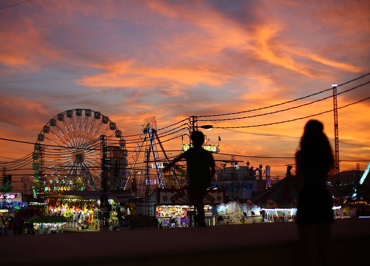 Brilla de noche más que el sol