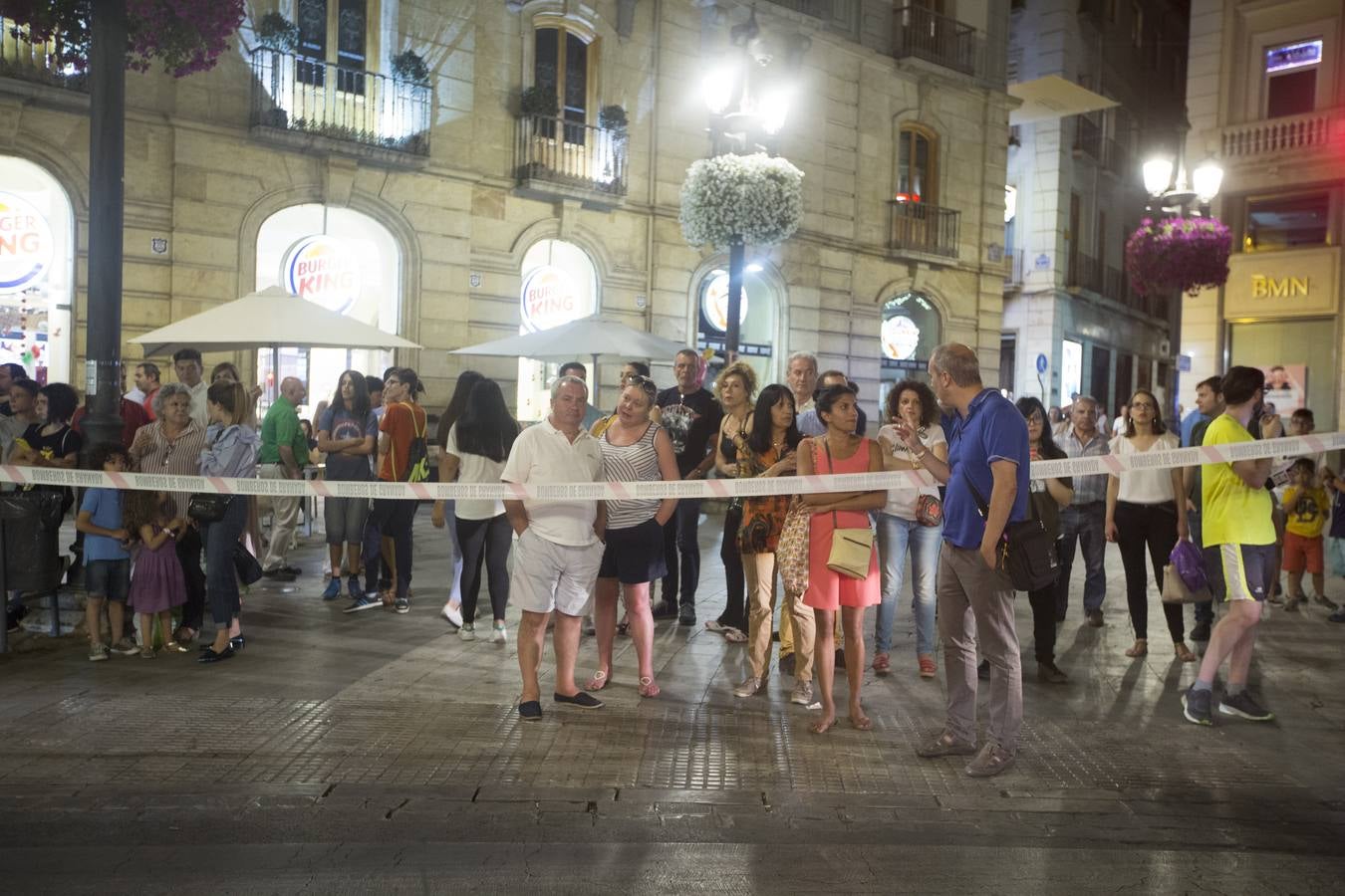 Un incendio en el Hotel Victoria crea expectación Puerta Real