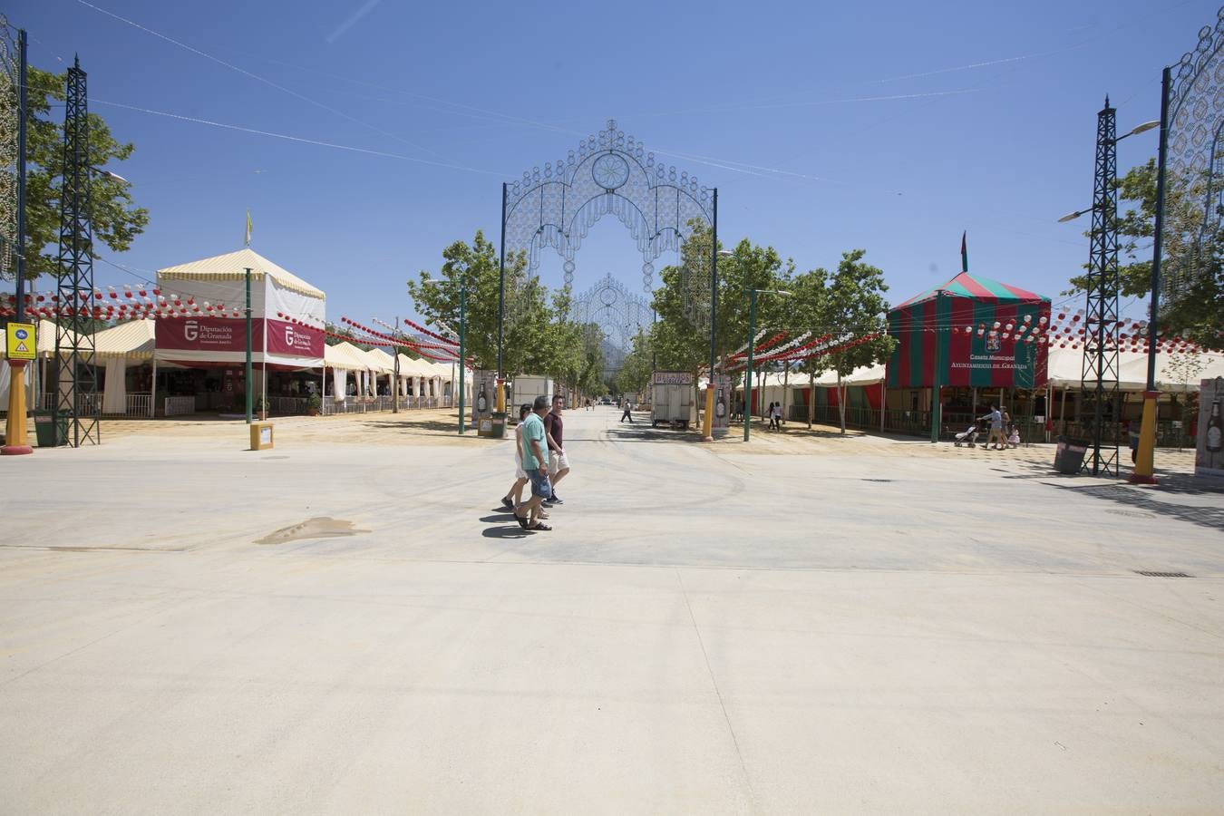 Resacón en la feria.... mogollón en la playa