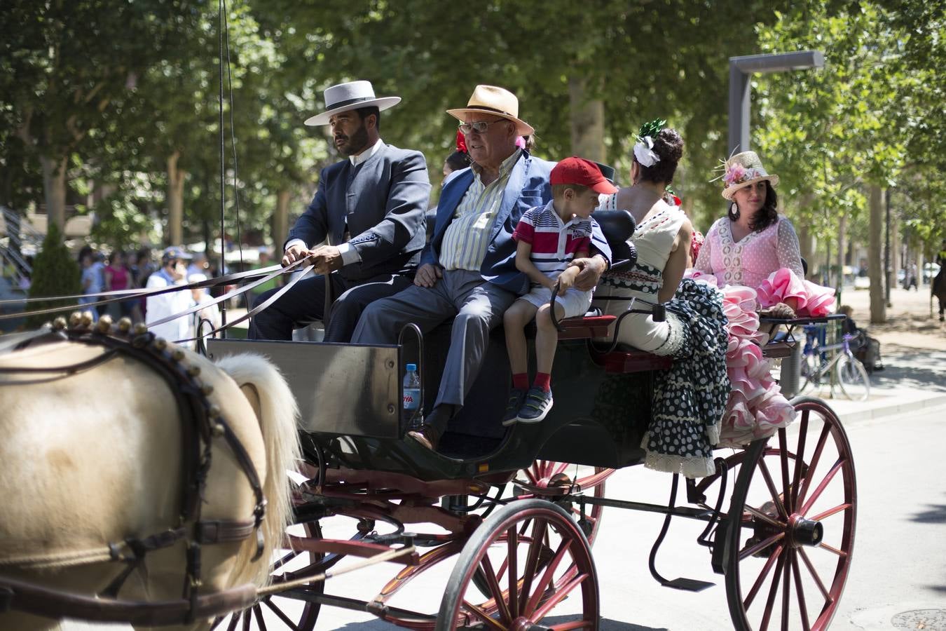 Resacón en la feria.... mogollón en la playa