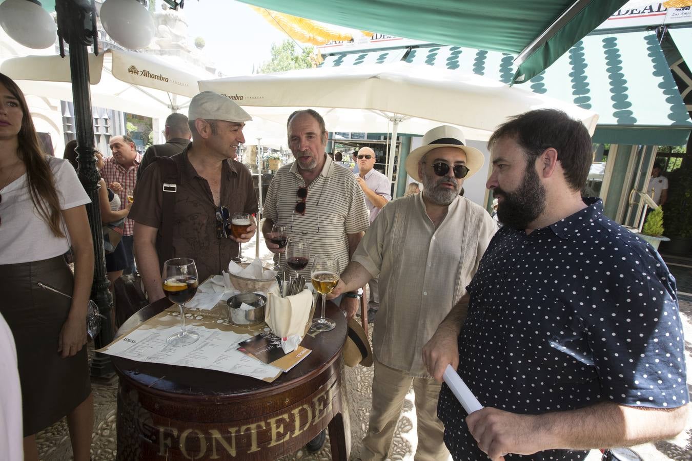 Y aquí estamos de nuevo