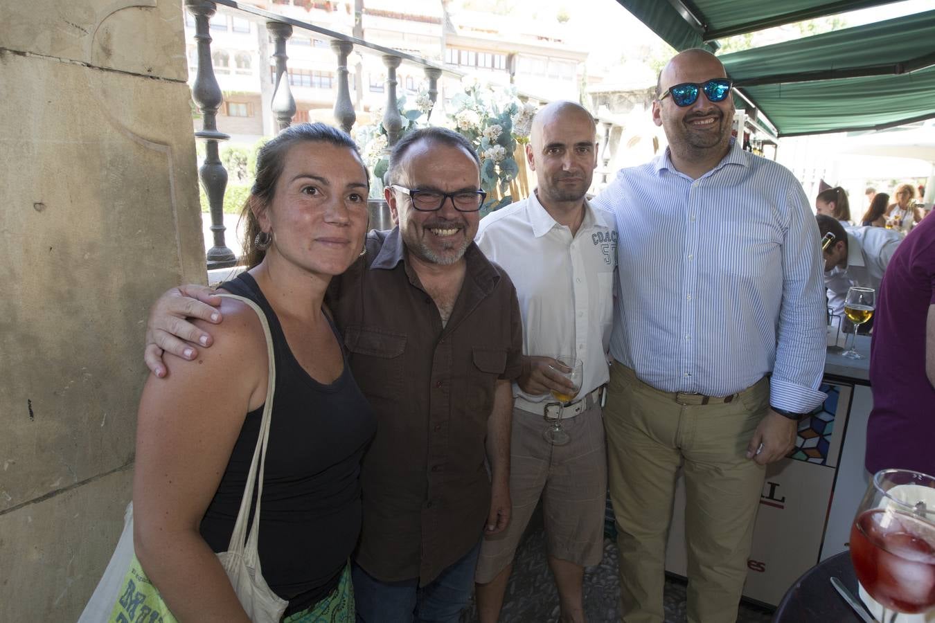 Y aquí estamos de nuevo