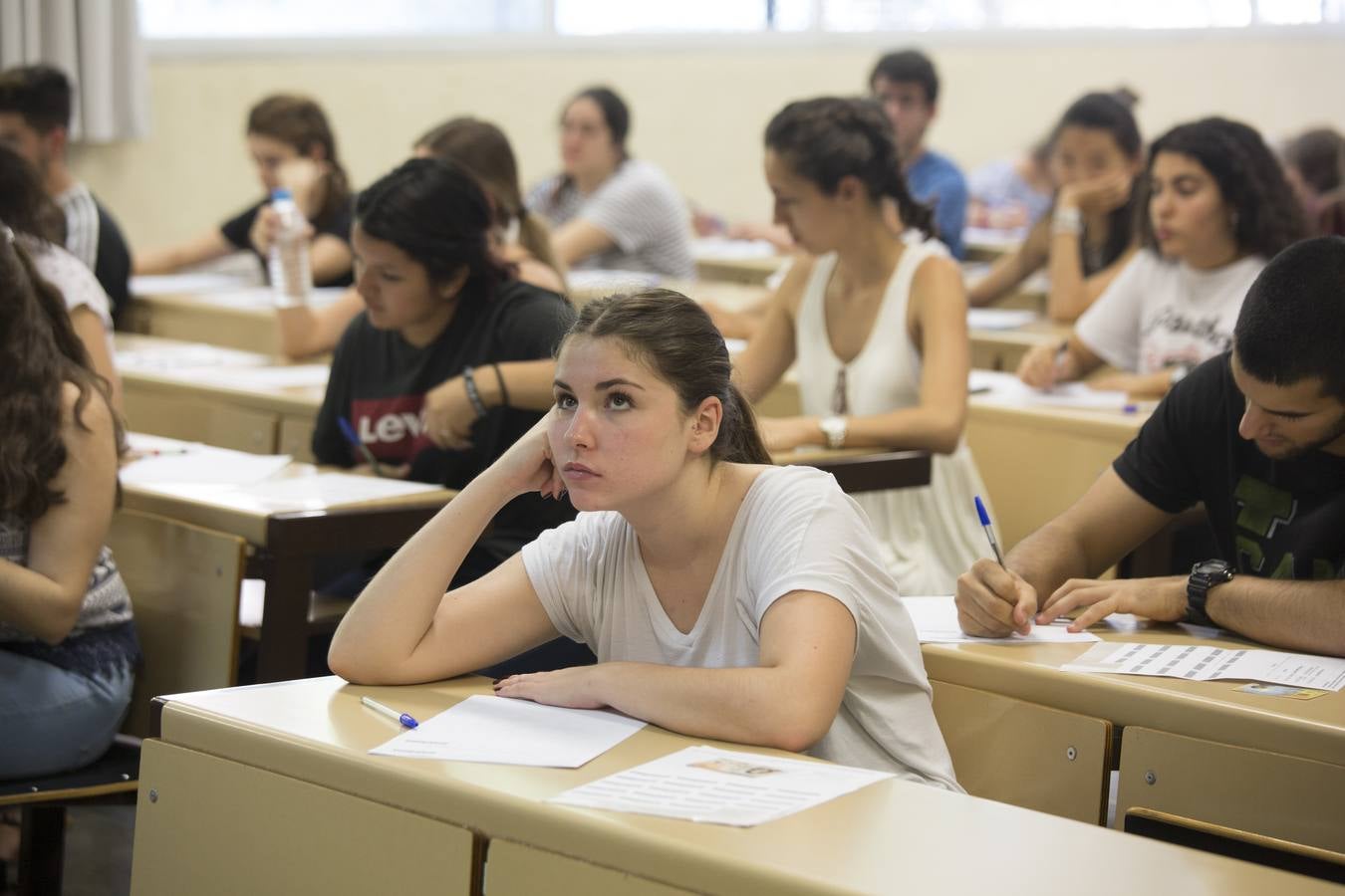 Los nervios afloran en el primer día de Selectividad