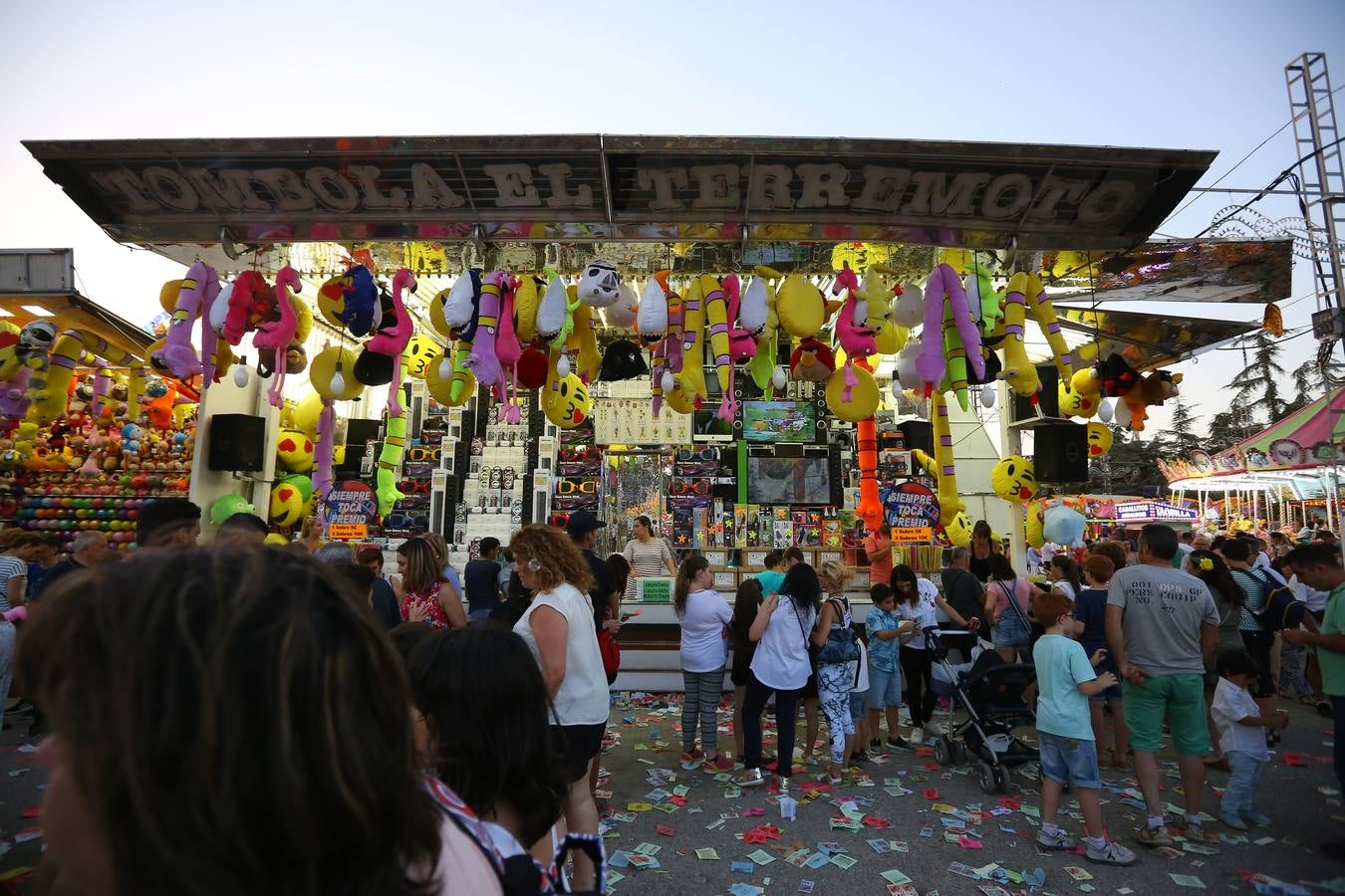 Arriba y abajo a grito pelado