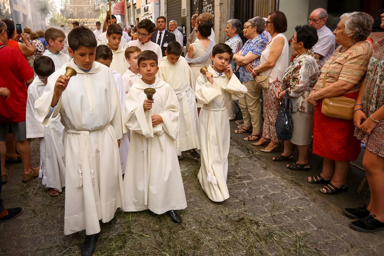 Ambiente durante la procesión del Corpus