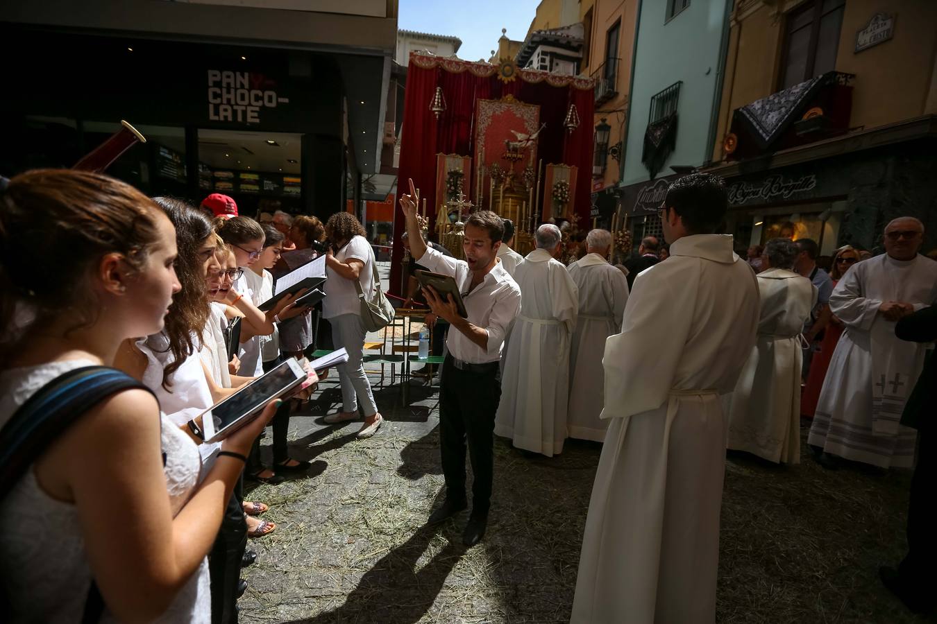 Ambiente durante la procesión del Corpus