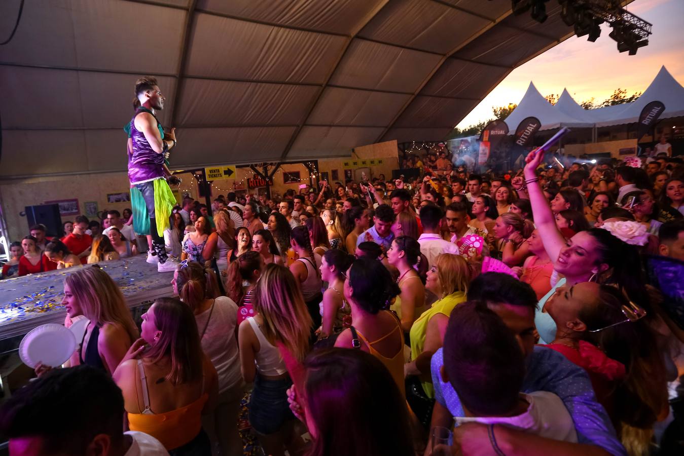 Y la fiesta del miércoles de Corpus se adentra en la madrugada