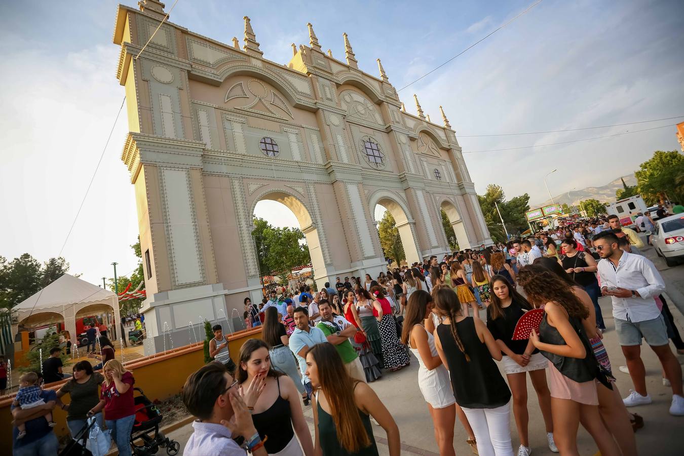 Los granadinos desafían al calor el miércoles de Corpus