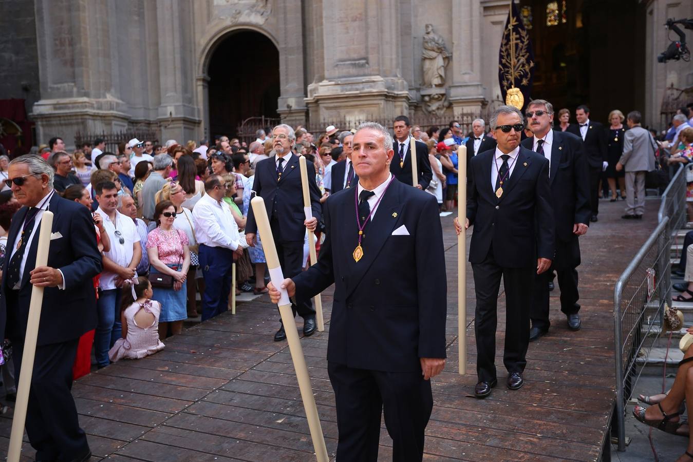 La procesión marca el día grande del Corpus (I)