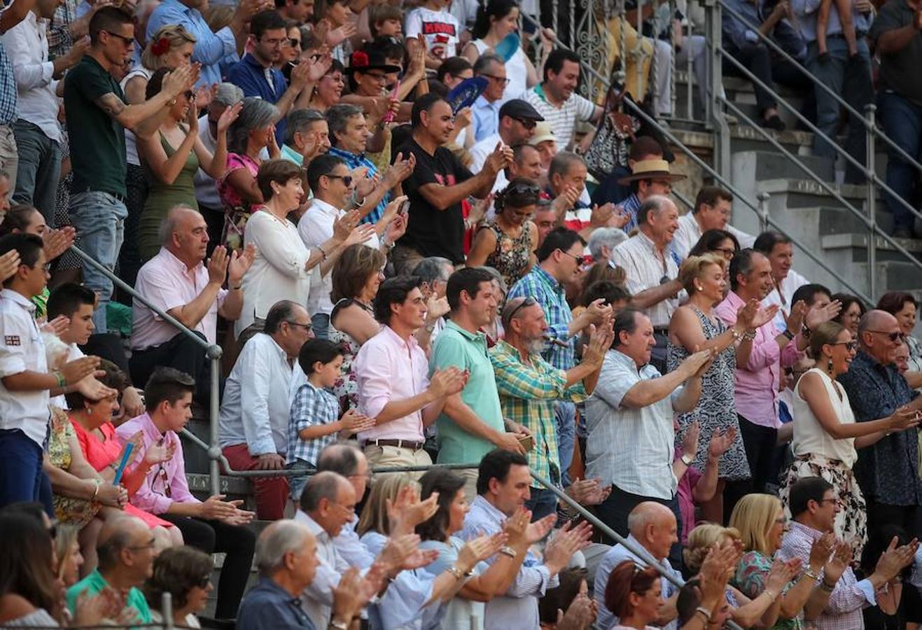 Dos Reyes y un Emperador