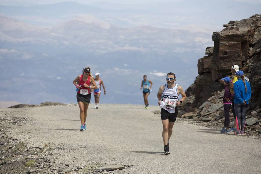 El británico Lee Grantham logra la victoria en la Subida al Veleta con récord incluido (II)