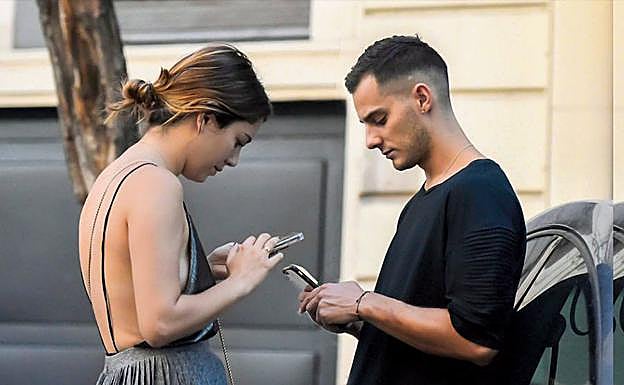 Blanca Suárez publica la primera foto con su pareja, Joel Bosqued