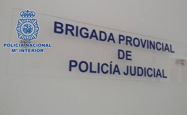 Detenido por robar bolsos 'al tirón' en dos zonas de Granada