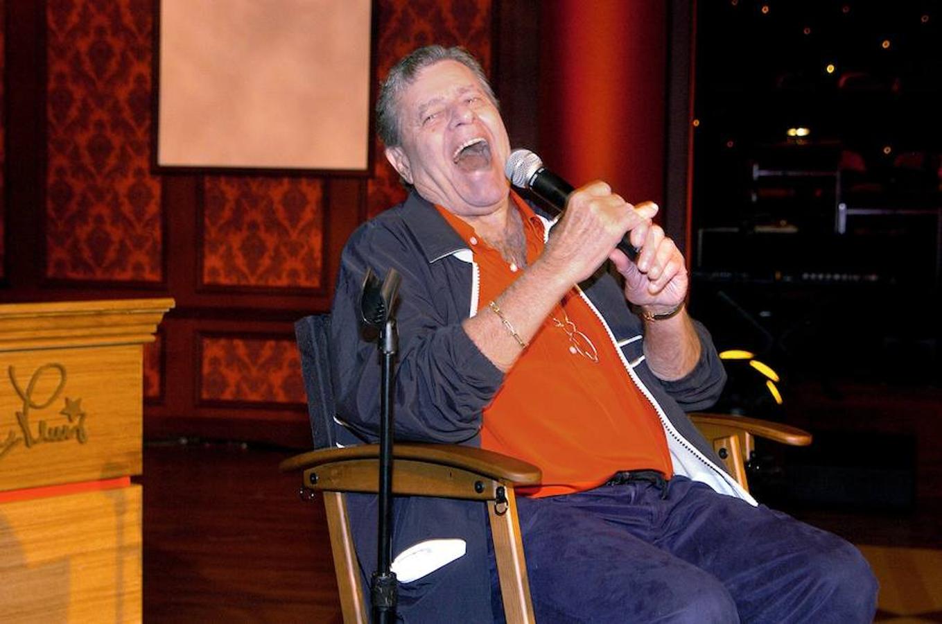 Jerry Lewis en una rueda de prensa para su MDT Telethon en hotel South Coast en Las Vegas en 2006.