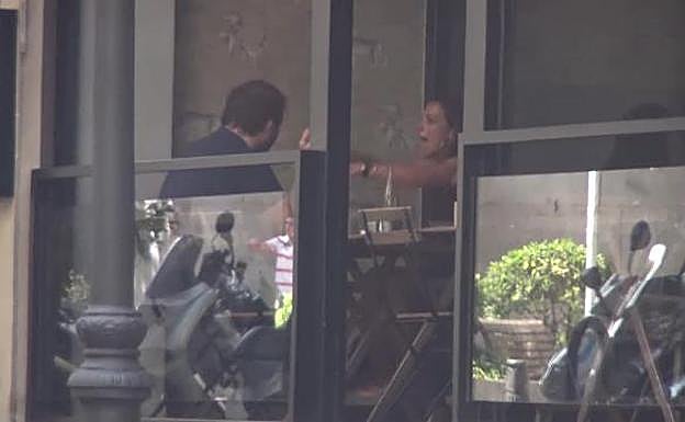 Pillan el tremendo enfado en público de Paula Echevarría