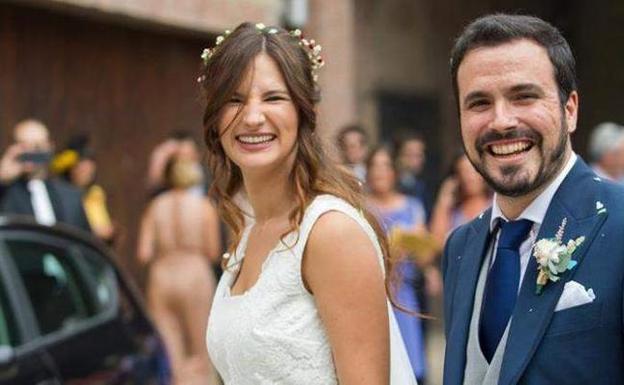 Alberto Garzón estalla por las críticas a su boda