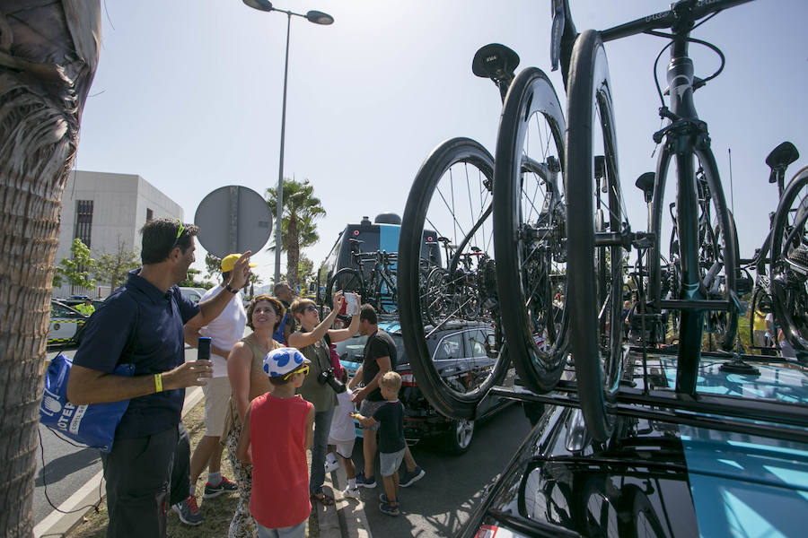 La carrera ha partido de la Ronda Sur para recorrer las principales calles de la ciudad