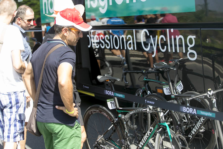La carrera ha partido de la Ronda Sur para recorrer las principales calles de la ciudad